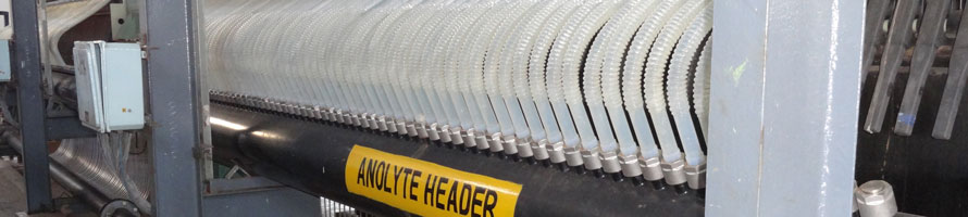 White tubes aligned forming a Chlor-Alkali electrolyzer reprensenting the Chlore-Alkali industry